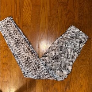 croc crocodile animal snake White black  Gray leggings